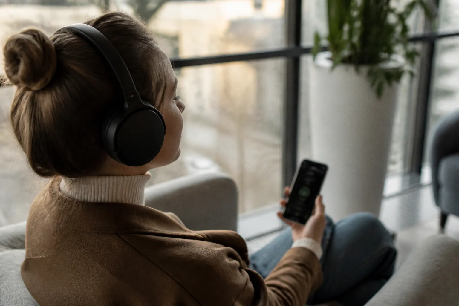 Spotify достигла исторического максимума в 300 миллионов платных подписчиков